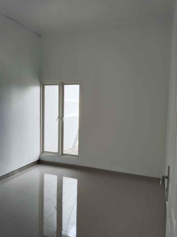 dijual rumah bringin ngaliyan