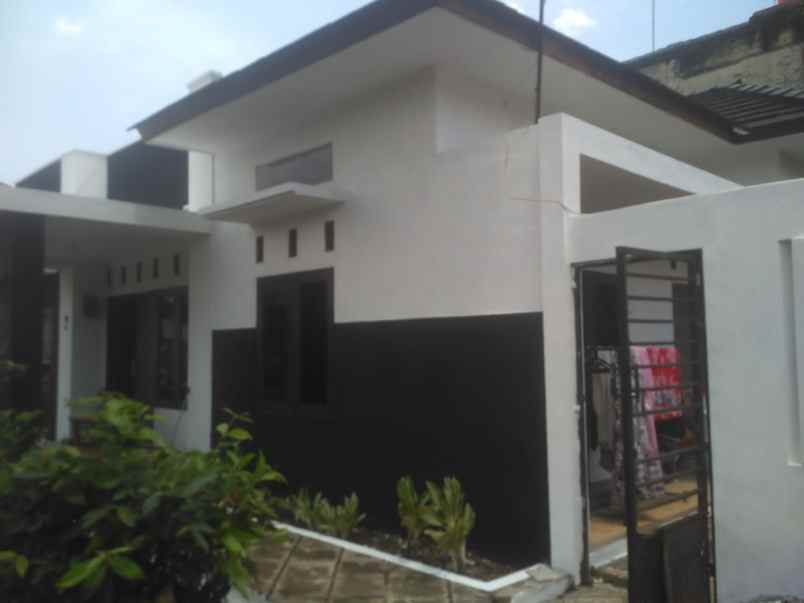 dijual rumah bukit cimanggu city