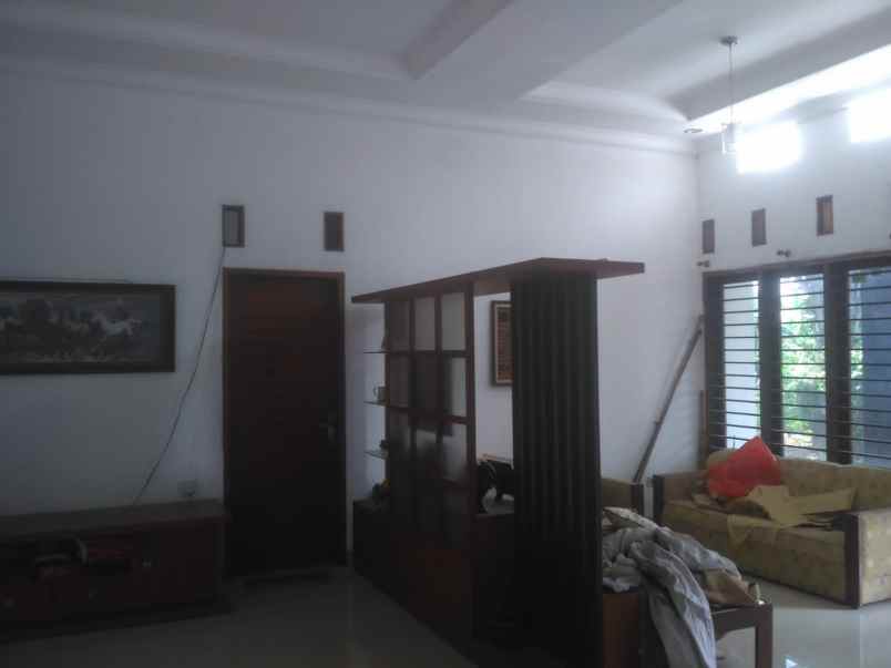 dijual rumah bukit cimanggu city