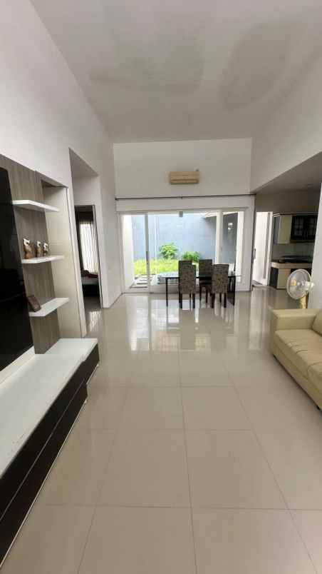 dijual rumah bukit palma classica citraland