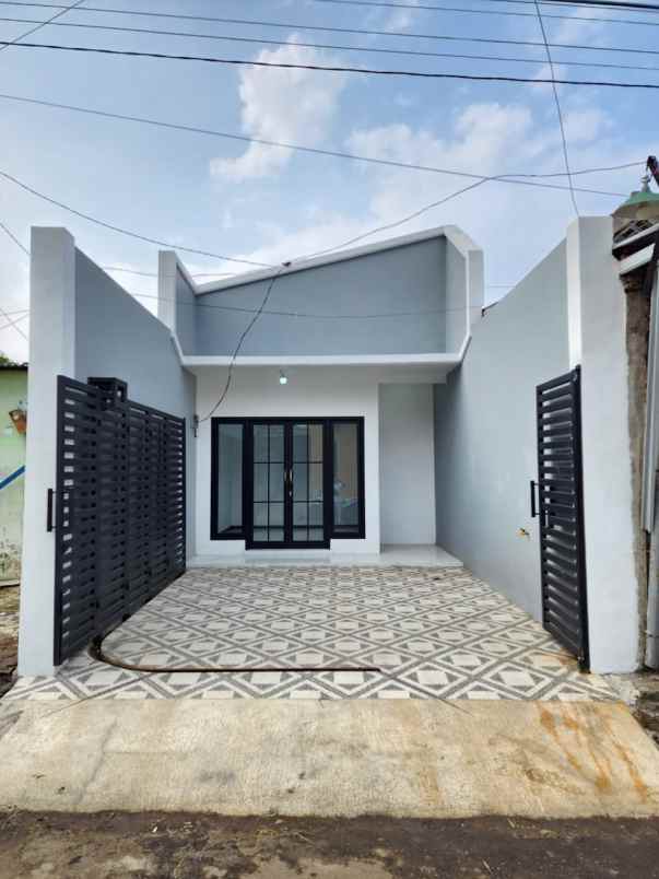 dijual rumah bunton wagir malang