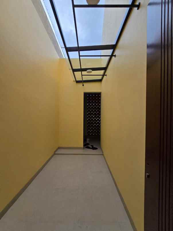 dijual rumah cempaka putih