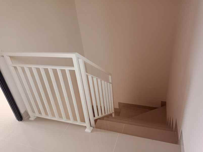 dijual rumah cijujug sukaraja bogor