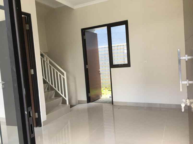 dijual rumah cijujug sukaraja bogor