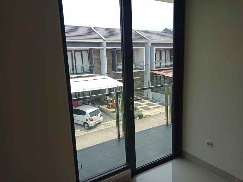 dijual rumah cijujug sukaraja bogor