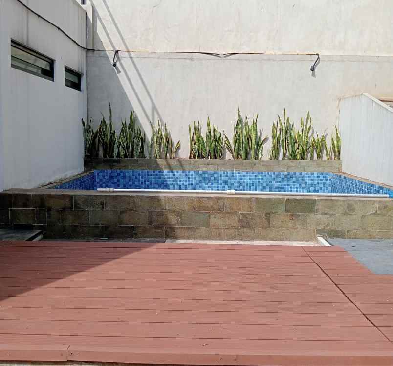 dijual rumah cikutra atas bandung