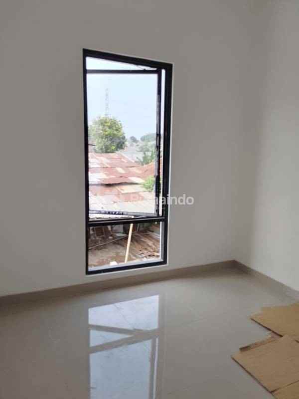 dijual rumah cilodong depok dahayu