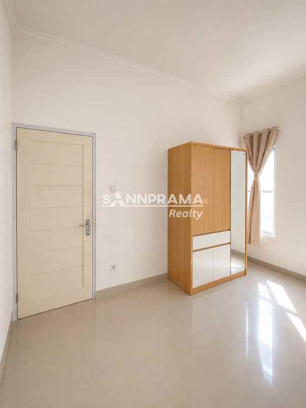 dijual rumah cinangka