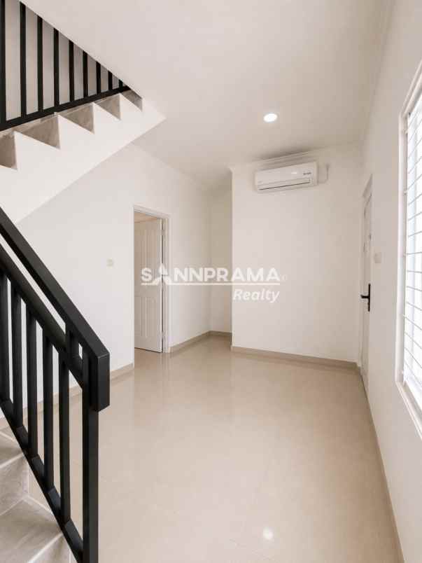dijual rumah cinangka