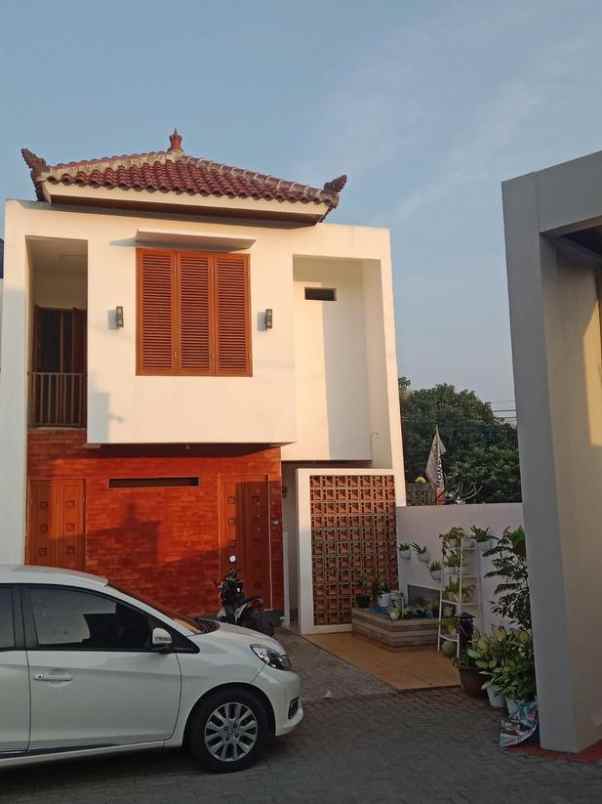 dijual rumah cipageran cimahi