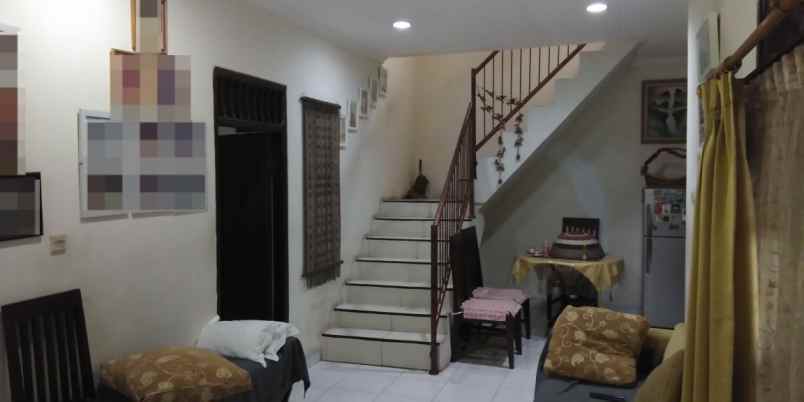 dijual rumah cipete utara