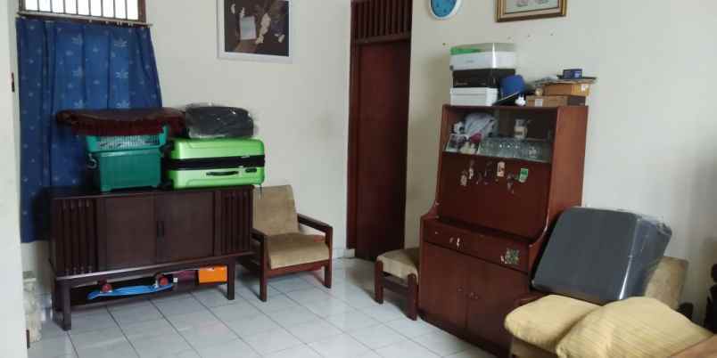 dijual rumah cipete utara