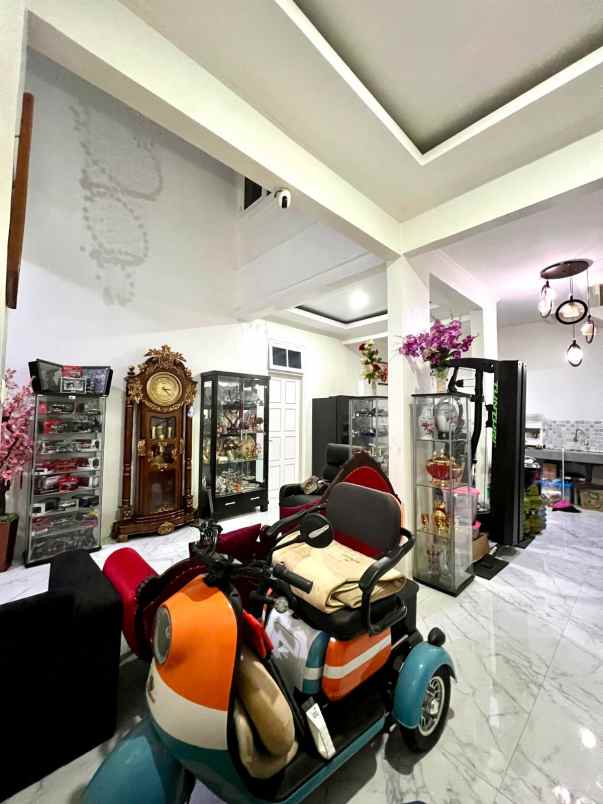 dijual rumah ciputat jombang