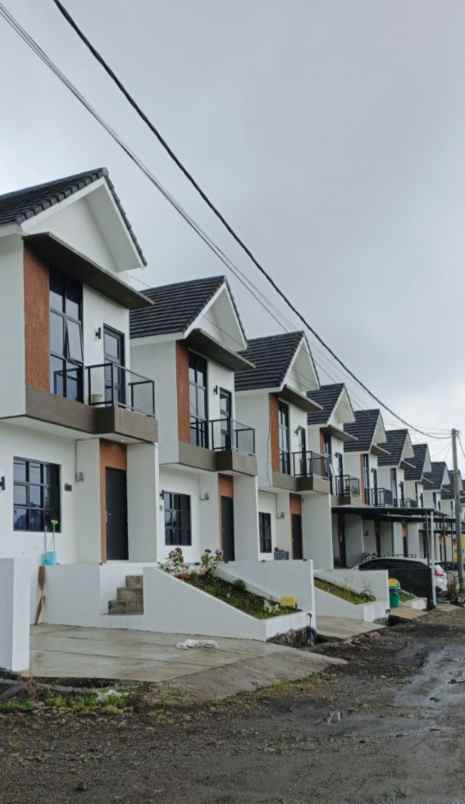 dijual rumah cisarua