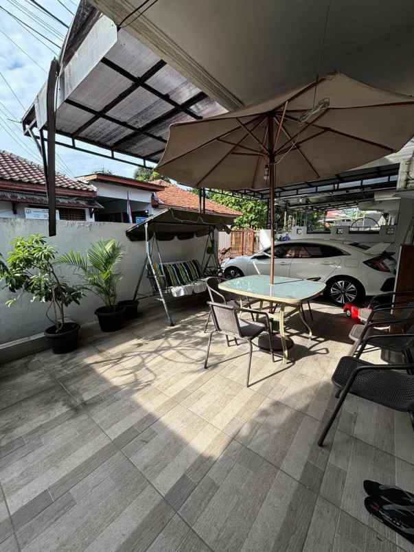 dijual rumah citra 1