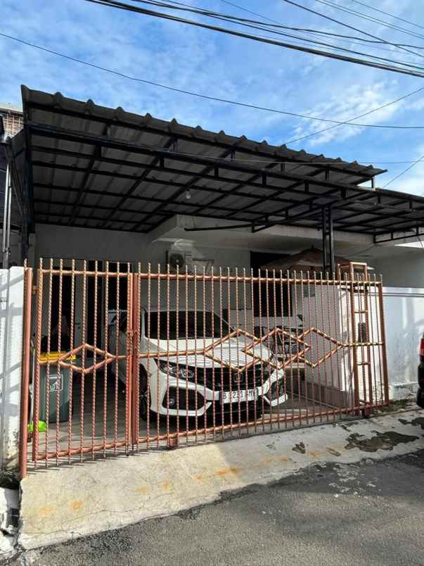 dijual rumah citra 1