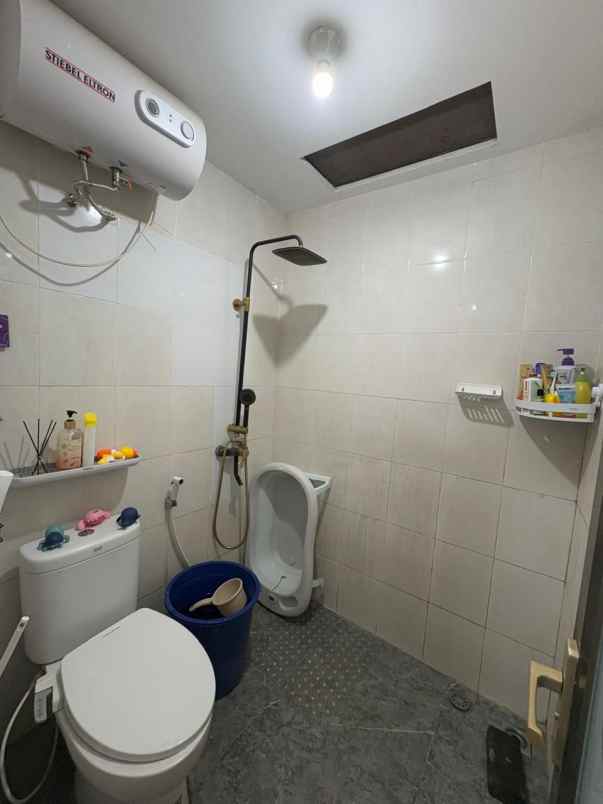 dijual rumah citra 1