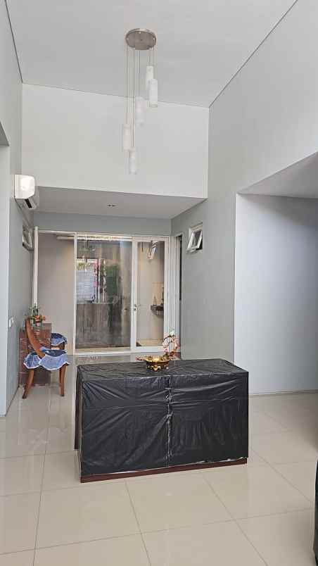 dijual rumah citraland greenlake