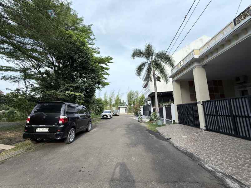 dijual rumah cluster aralia harapan indah