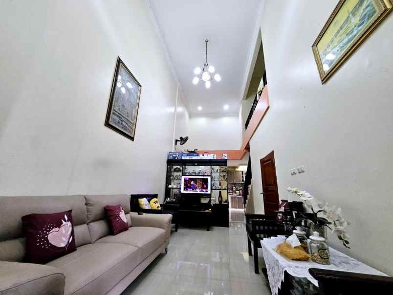 dijual rumah cluster boulevard hijau