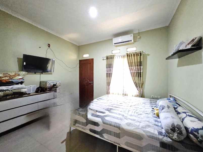 dijual rumah cluster boulevard hijau