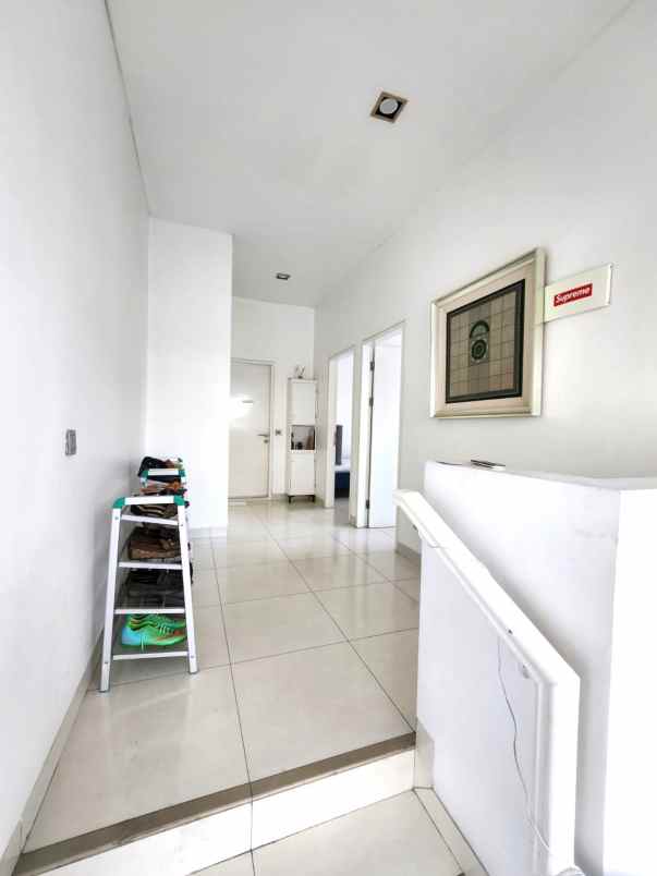 dijual rumah cluster cassia jgc jakarta