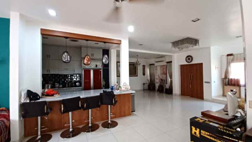 dijual rumah cluster cassia jgc jakarta