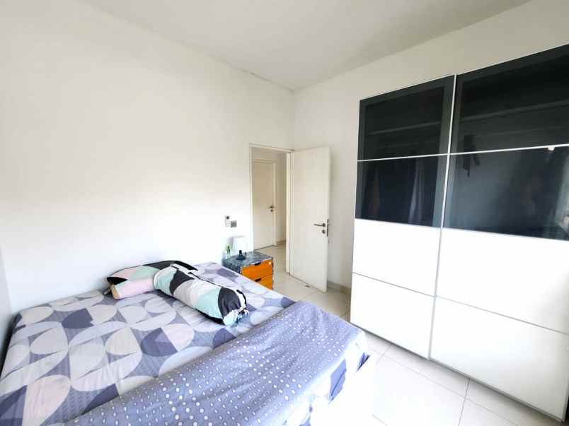 dijual rumah cluster cassia jgc jakarta