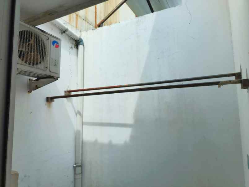 dijual rumah cluster la seine jakarta