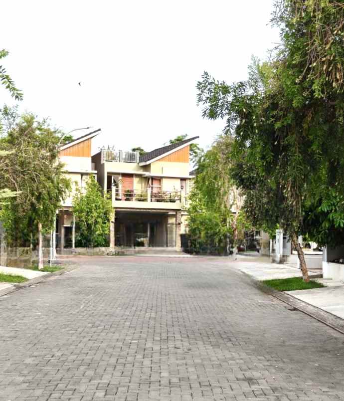 dijual rumah cluster lavesh harapan