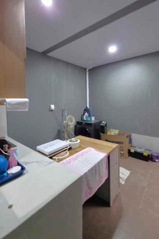 dijual rumah cluster magenta residence