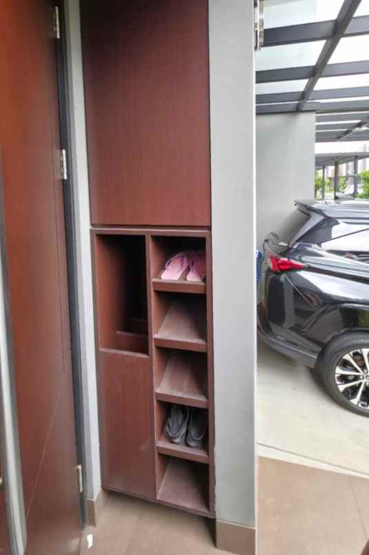 dijual rumah cluster magenta residence