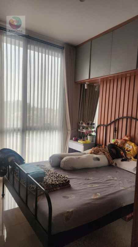 dijual rumah cluster magenta summarecon