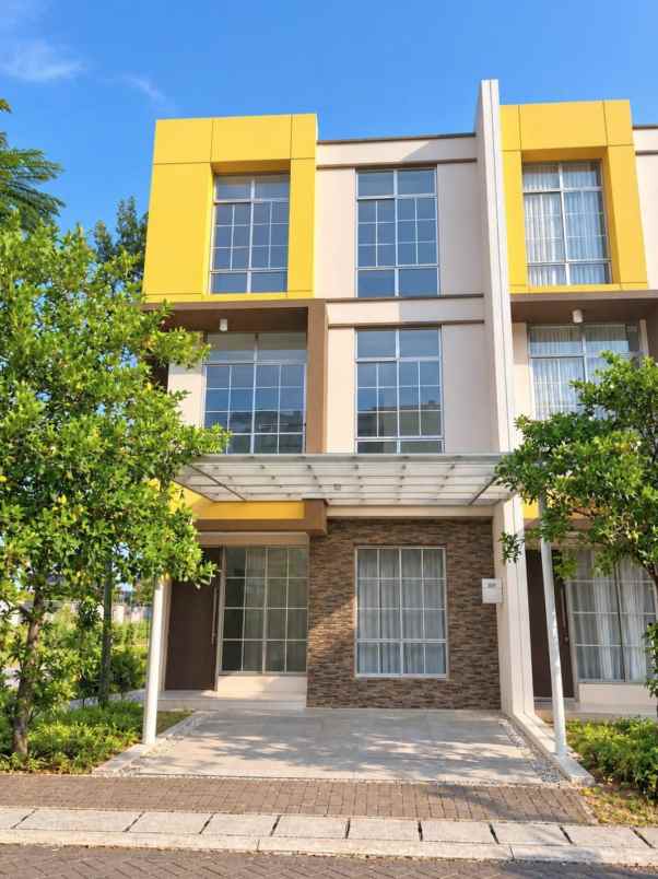 dijual rumah cluster miami pik 2