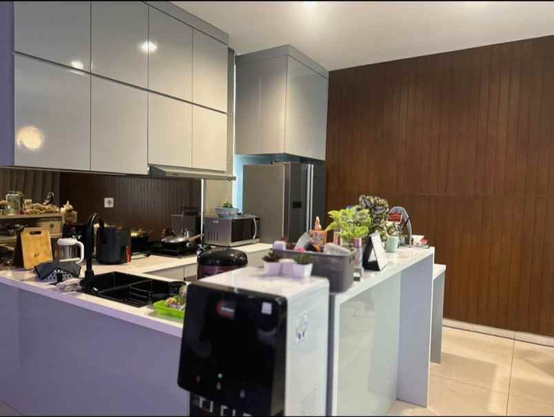 dijual rumah cluster morizen summarecon