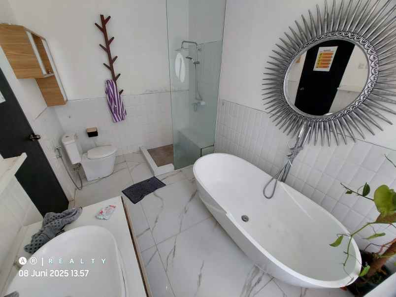 dijual rumah cluster resor dago pakar