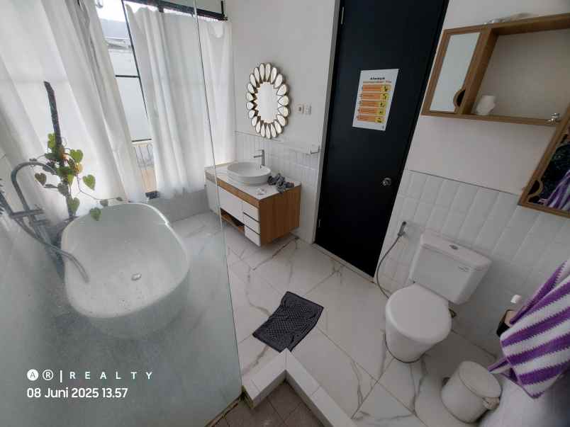 dijual rumah cluster resor dago pakar