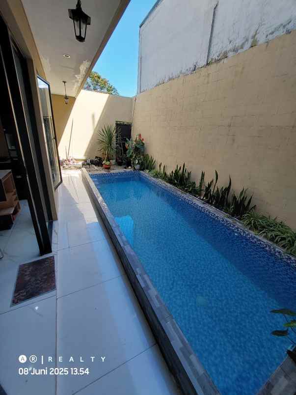 dijual rumah cluster resor dago pakar