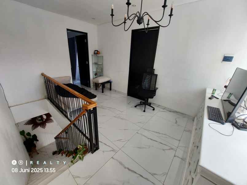 dijual rumah cluster resor dago pakar