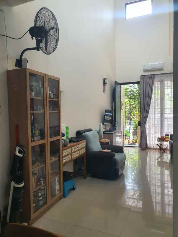 dijual rumah cluster shinano jgc