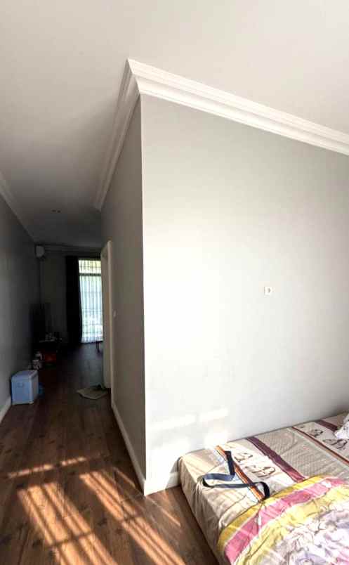 dijual rumah cluster thames jgc jakarta