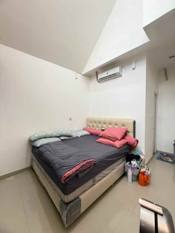 dijual rumah cluster vettore prima