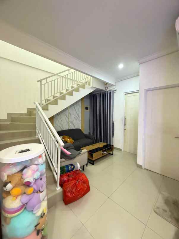 dijual rumah cluster vettore prima