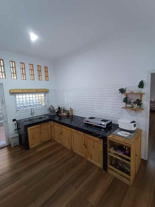 dijual rumah dago giri cidadap kota bandung