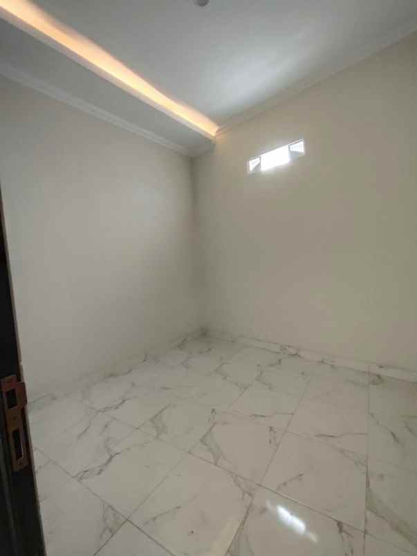 dijual rumah dalam ring road