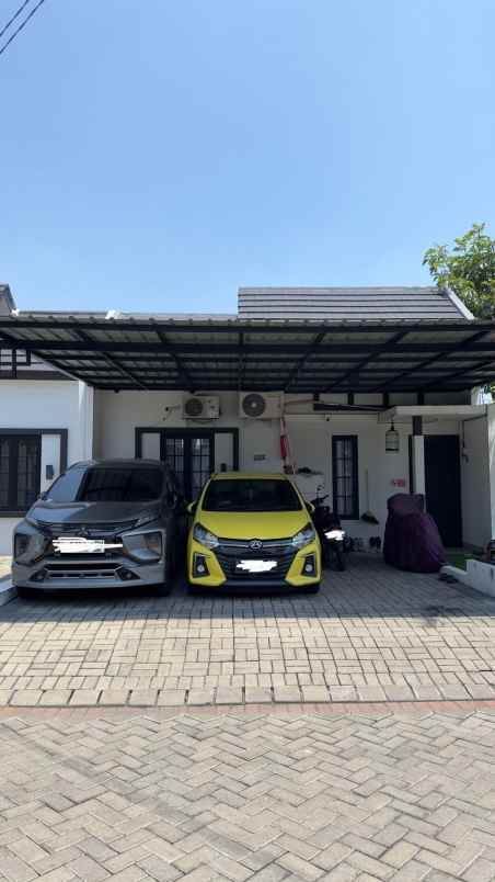 dijual rumah deltasari