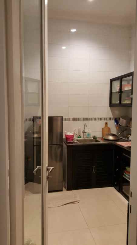 dijual rumah dharmahusada