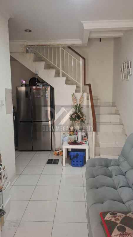 dijual rumah di arcadia tangerang