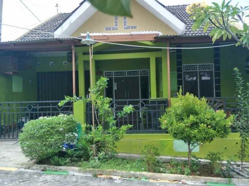 dijual rumah di bukit kencana jaya semarang