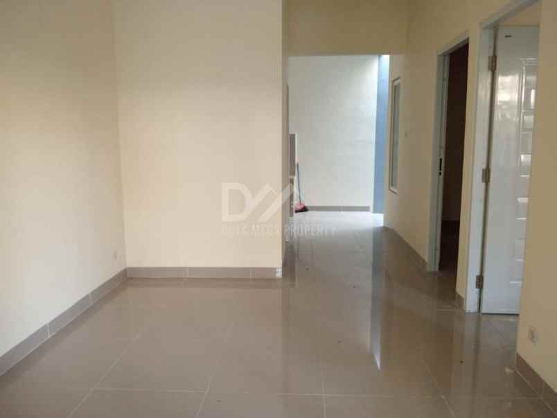 dijual rumah di nusa loka bsd